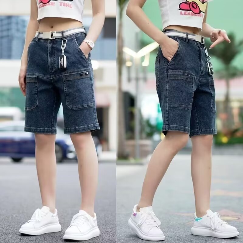 Pantalones cortos de mezclilla de la calle para hombres 2024 marea de verano retro lavado y pantalones de pierna recta desgastados pantalones de cintura elástica sueltos de cinco puntos