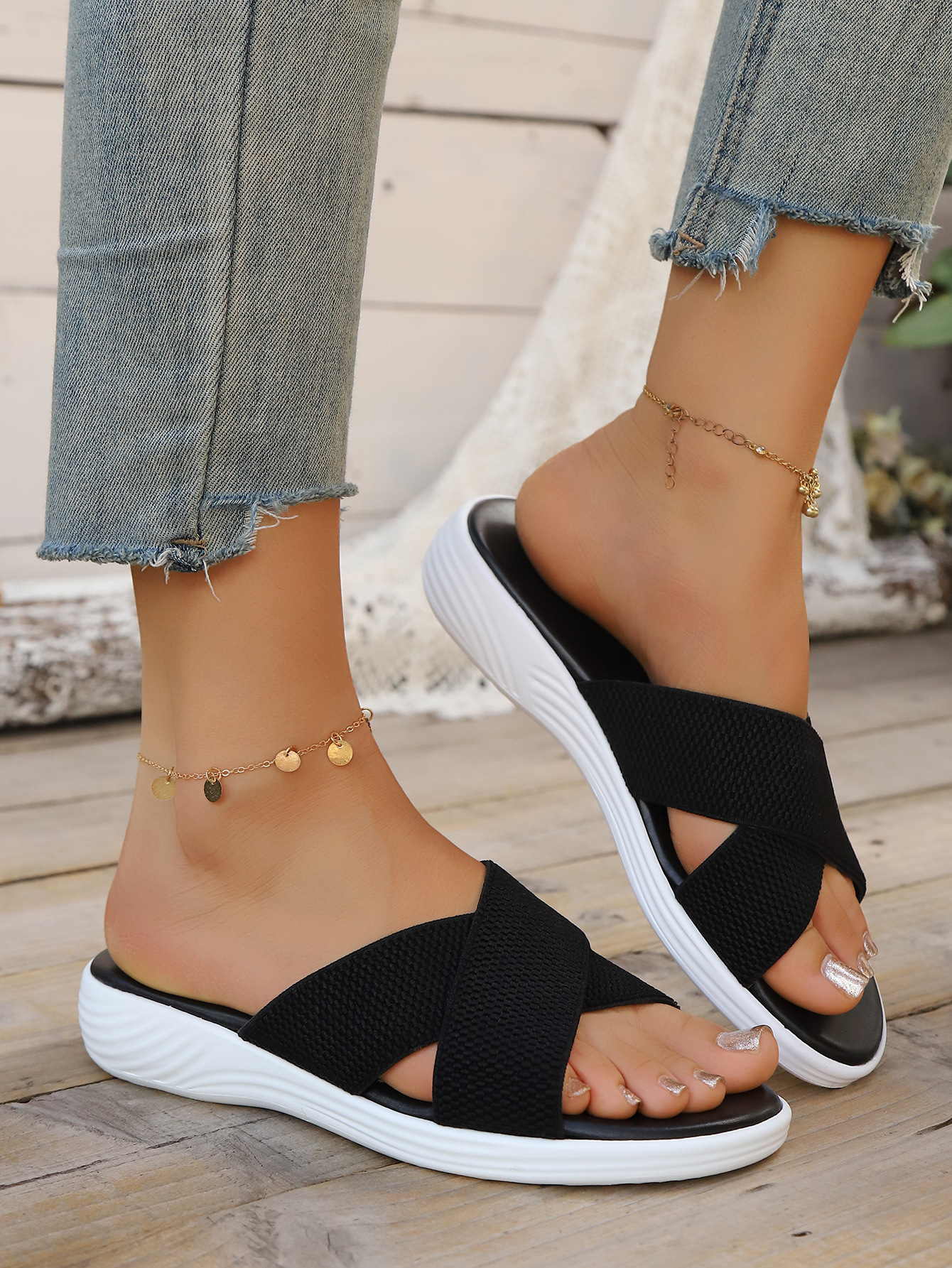 Women's Wedge Sandals Cross Strap Summer Casual Beach Slippers_voghion.com