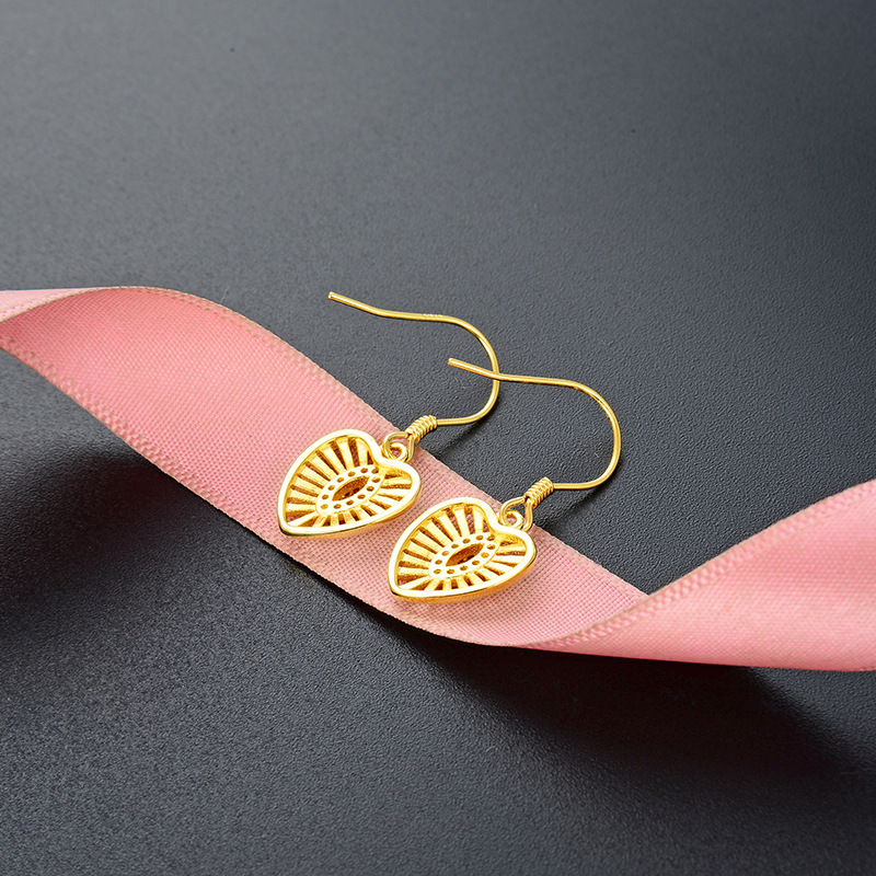 Pendientes encantadores de plata esterlina S925 pendientes de mujer estilo coreano simple elegante oro amarillo hueco incrustado en diamantes pendientes en forma de corazón