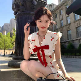 2025夏季新款韩系甜美少女樱桃印花翻领连衣裙女收腰显瘦超仙短裙