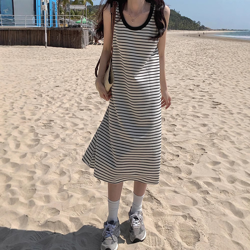 Summer New Striped Camisole dress Women's chubby girl Outer Wear Base Dress European and American Loose plus size Dress