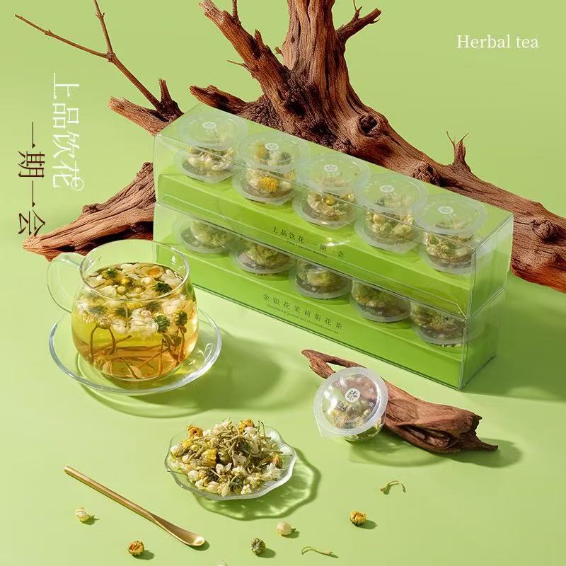Zhenhuaji Rose Lychee Black Tea Jar 50g Sugar Free Floral Blend for Home Brewing in use