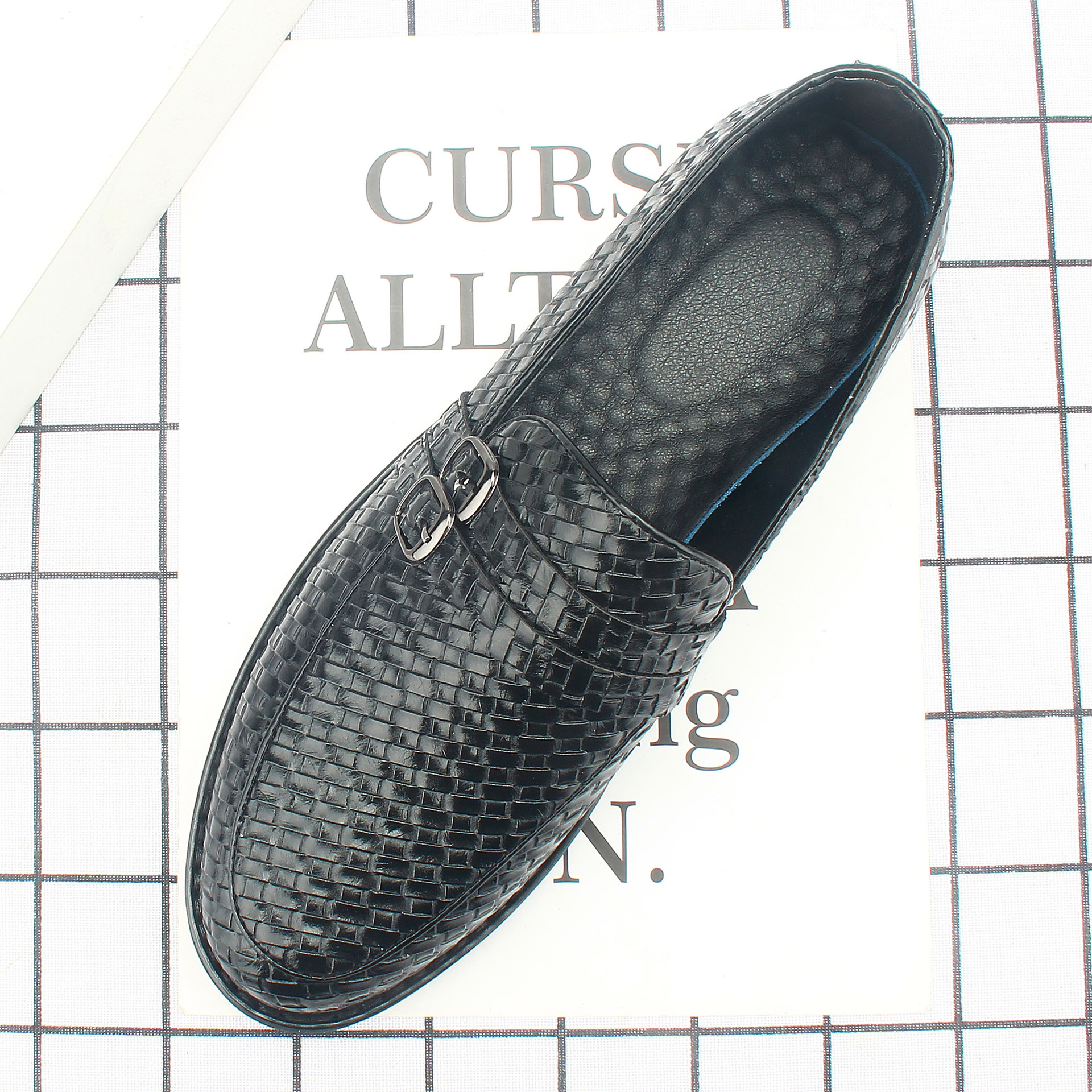 ���ļ�ƤЬ͸��������ЬӢ�׺����֯����ƤЬ��ƽ�׶�����Ь366