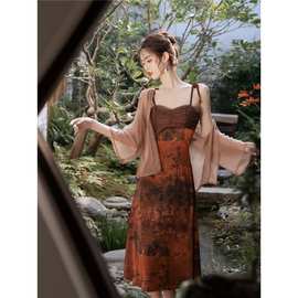 新中式国风复古油画吊带连衣裙两件套显瘦欧式田园风长裙子女夏季
