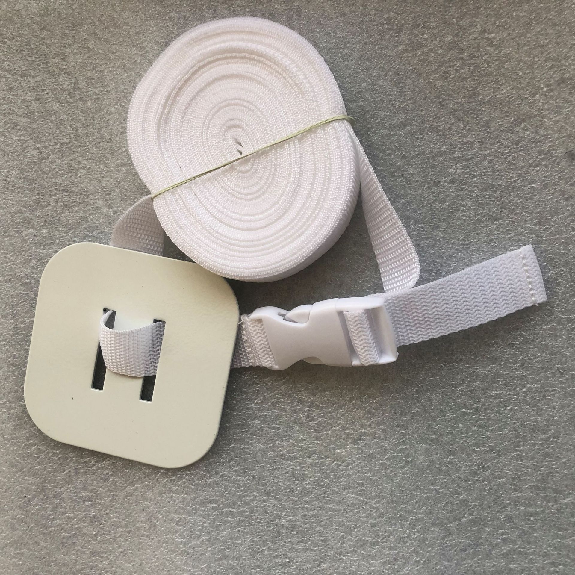 Cama de bebé cinturón de fijación cama de costura anti-móvil vendaje Madre y niño cama a juego cama vendaje dispositivo cama de bebé vendaje