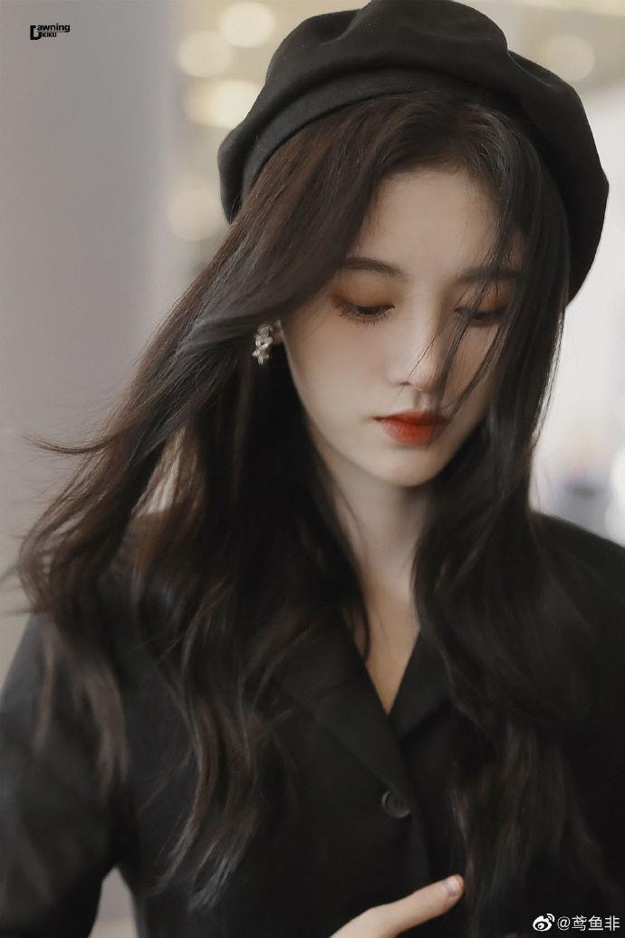 明星同款贝雷帽女薄款透气网红四季可戴日系复古百搭显脸小画家帽 保暖 防晒 防摔 防风 遮阳 透气 防虫 护颈 减龄 沙滩 休闲 户外 旅行 运动 骑行 送礼 表演 设计 出游 直播 商务 旅拍 夜店 料理 职场 逛街 明星同款棉布薄款透气贝雷帽女 韩版气质简约纯色百搭蓓蕾帽女 网红新款时尚基础款画家帽男女 英伦复古软顶纯棉可调节画家帽男女 画家帽子女 八角帽子女 圆顶帽子女