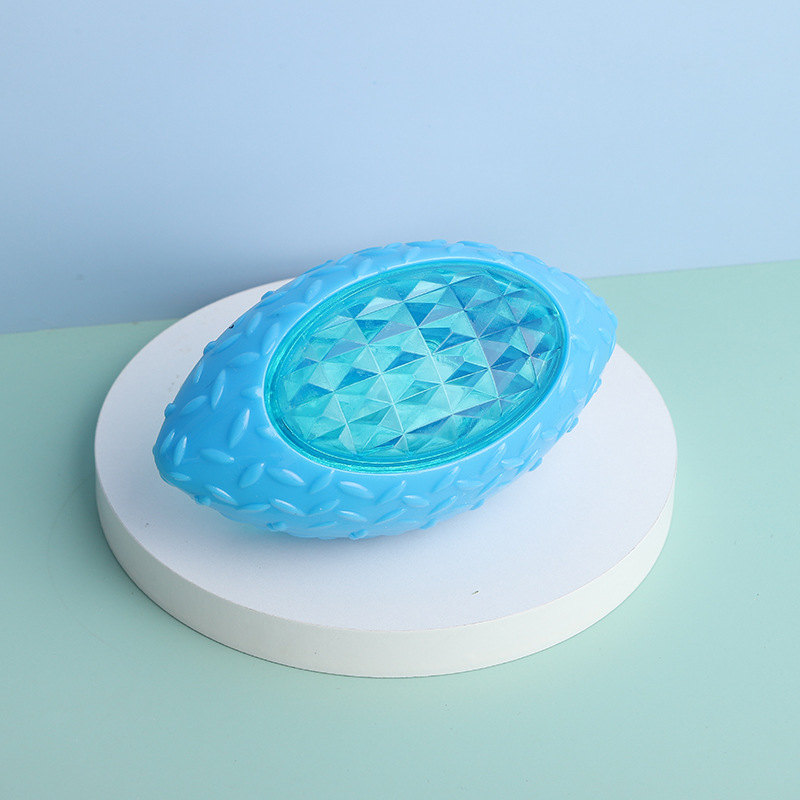 厂家直销哈沃发声闪光橄榄球 抛掷训练狗狗玩具中小型犬磨牙玩具