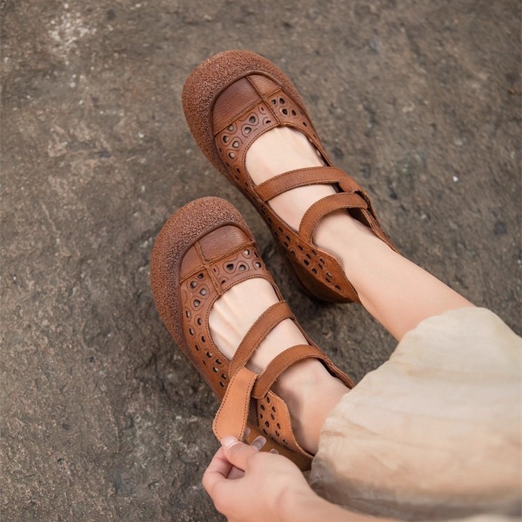 Women's Retro Comfortable Low Cut Shoes with Velcro Slip-On Design Hollow out Breathable Thick Soled Casual Shoes for Autumn_voghion.com