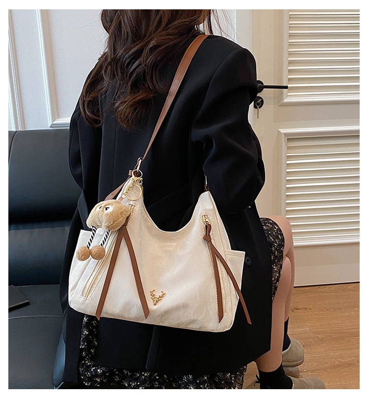 Large-capacity bags, women's 2025 bestsellers, fashionable and versatile crossbody bags, high-end single-shoulder bags, simple commuter tote bags details Picture