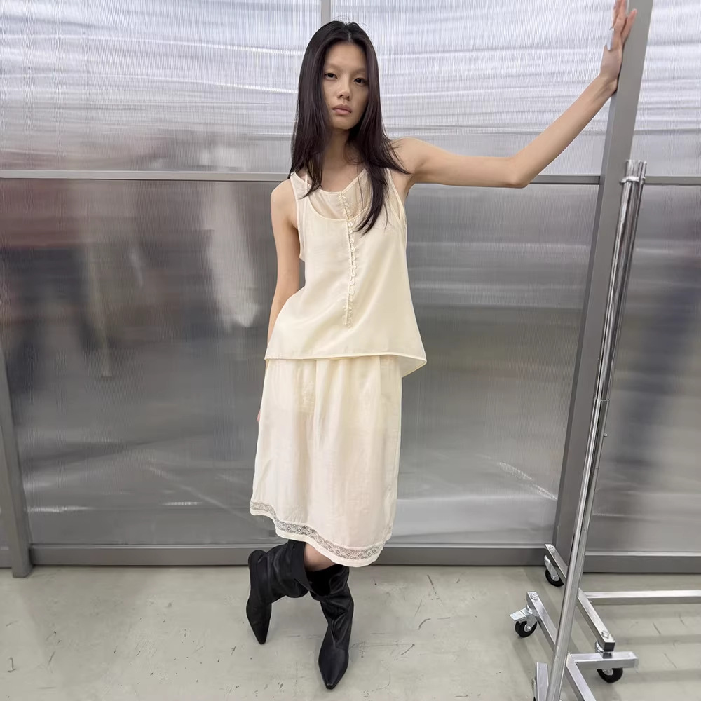现货low classic薄纱吊带背心女 夏季设计感蕾丝拼接半裙两件套