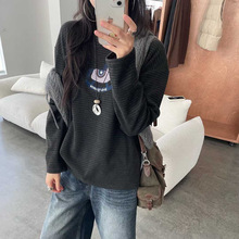 琪镌绘制秋冬新款条纹小马刺绣卫衣T恤简约宽松休闲打底上衣25327