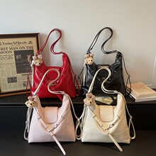 ������ͨ�����ذ�Ů2026�¿����eС���OӋ�μ�б������ð��p���