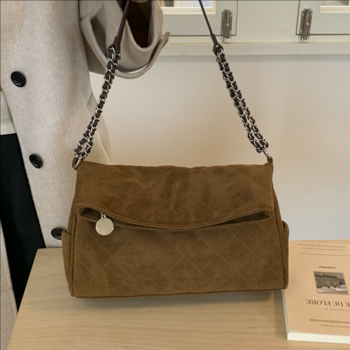 Bolsas de mujer transfronterizas bolsas de cadena de diamond bolsas de brazo versátiles bolsas de mujer 2025 nuevo invierno de moda bolsas de hombro bolsas de transporte