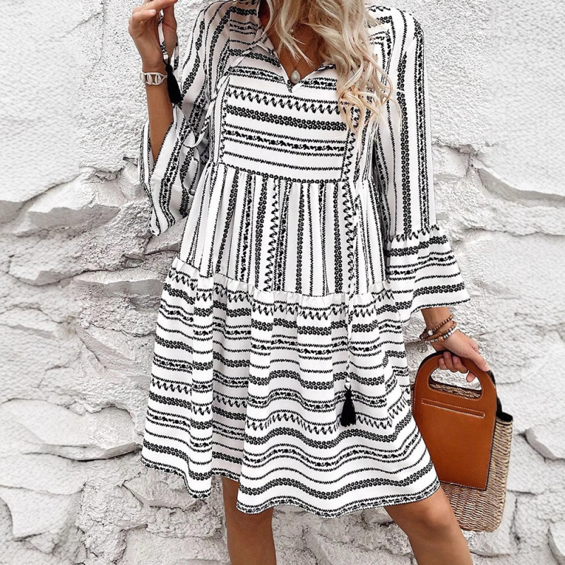 Trendy European and American Fashion Striped Print Flared Sleeve Dress for Women, New Autumn Loose High-Waisted Knee-Length Short Dress for Women Trendy European and American Fashion Striped Print Flared Sleeve Dress for Women, New Autumn Loose High-Waisted Knee-Length Short Dress for Women