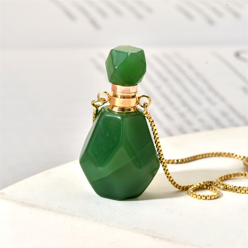 Fashion Perfume Bottle Copper Pendant Necklace Copper Necklaces display picture 2