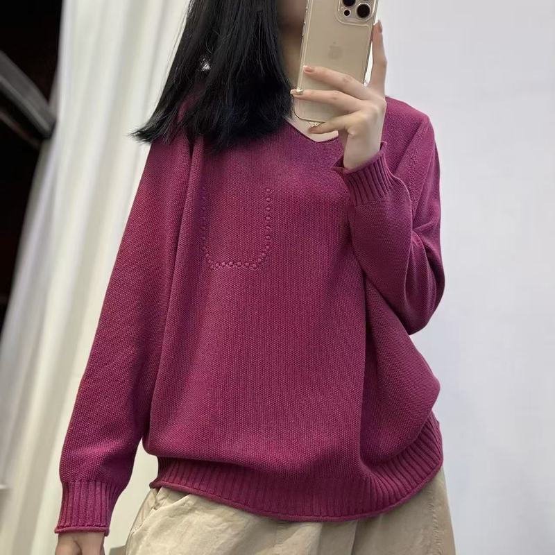 2025秋季新款 简约纯色刺绣勾花针织毛衣 宽松圆领套头内搭毛衣女|undefined