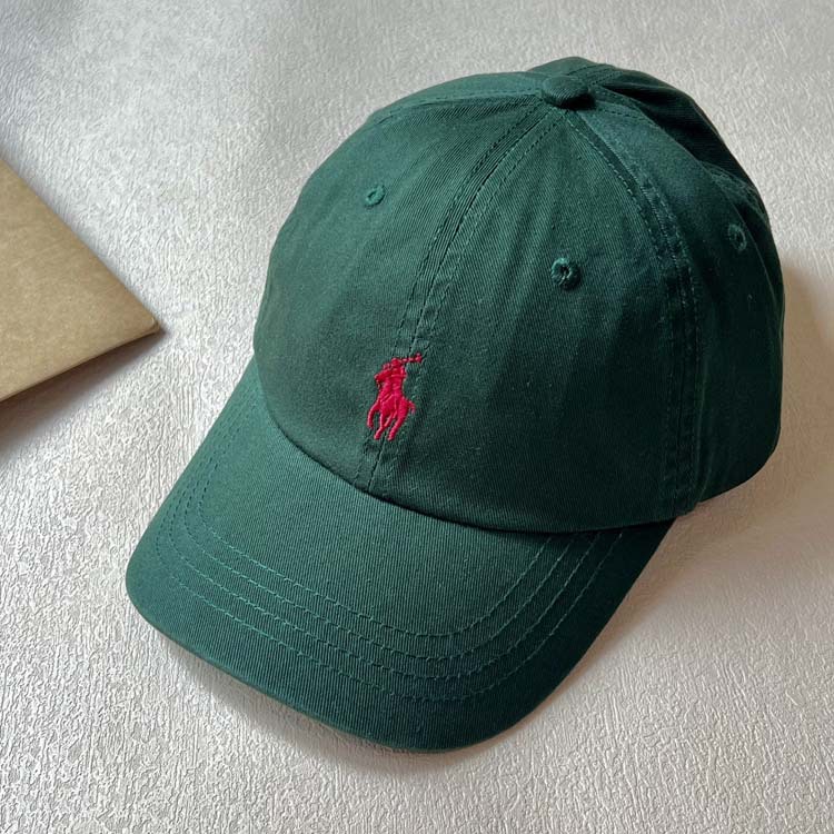 小馬標野球帽の女性は柔らかいトップの広いつばを合わせて顔の小さいアヒルの舌の帽子の運動の日よけの男性の女性を見せます。