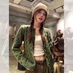 女性用のレトログリーンツイストセータージャケット、女性用のハイエンド韓国スタイルのルーズでレイジースタイルのソフトでワックスのようなニットカーディガントップ
