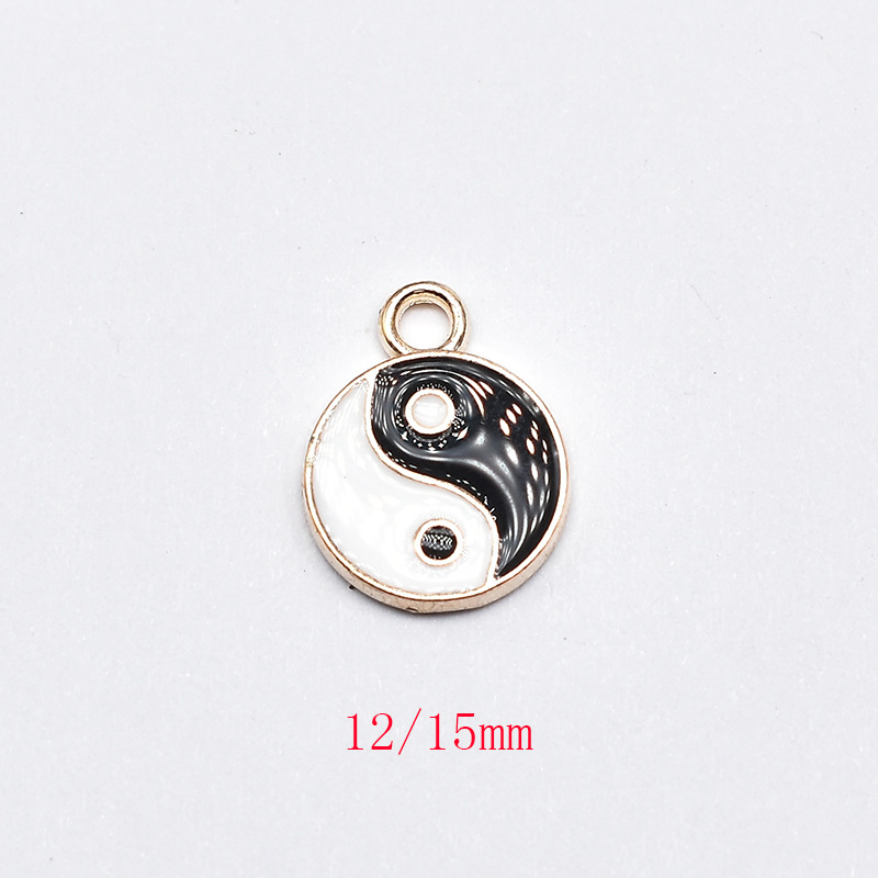 Colgante de Tai Chi Yin Yang, para pulseras, aretes y DIY, accesorio de aleación - Mayorista