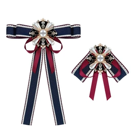 胸针;领结/领花;领带