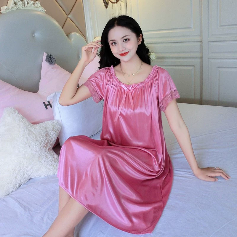 Шелковая ночная рубашка oversize средней длины, короткие рукава, one size (обхват груди 120 см, длина 1 м)