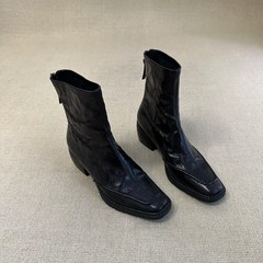 2025新款皮软面粗跟短靴女春秋单靴皮后接链黑色方头时装靴瘦瘦靴