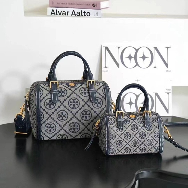 European and American classic monogram Boston bag, jacquard bucket bag, fashionable and versatile shoulder, crossbody, handbag, pillow bag