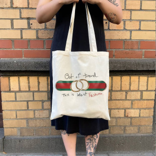 BLING PAW �������ذ��L��һ�r �@�����r��ͨ�ڰ�Ůʿ�μ��