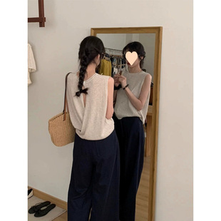 Korean Style Cut Out Ice Silk Knitted Vest for Outer Wear, Loose Small Waistcoat, Sleeveless Summer Top with Cut Out Design on the Back