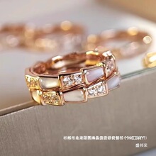 �S��ֱ�N�߹ǰ�ؐĸ��ָŮ�p��С���Ͻ�õ�����荕r��ָ�h��