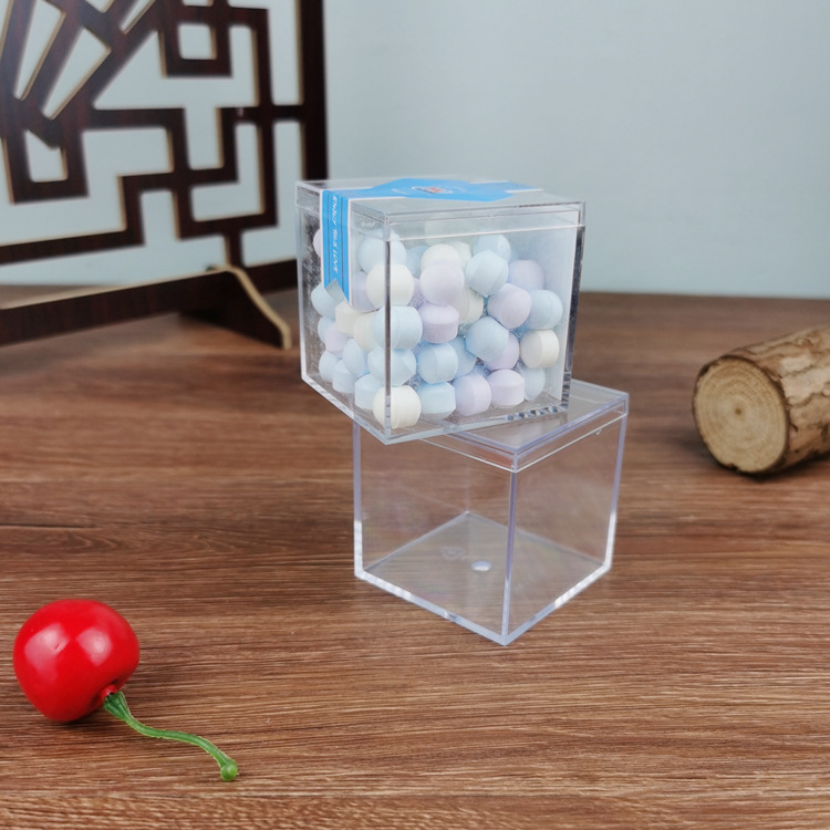 Caja pequeña de plástico transparente tapa cuadrada caja de almacenamiento de acrílico PS embalaje caramelo transparente caja dura 5,5
