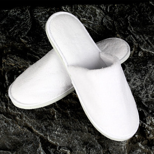 New Hotel Slippers Encrypted Coral Velvet Whitening Anti-Slip Bottom Thickened Washable White Slippers for B&B Hotels