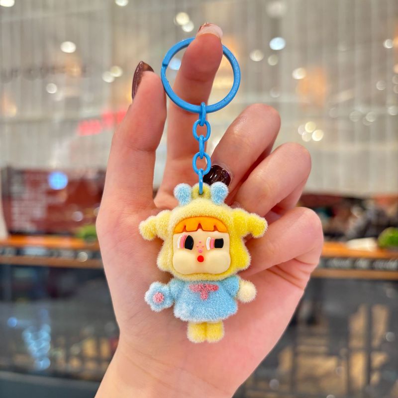 植毛泣き人形キーホルダーかわいいアニメ人形クロスボーダーキーホルダーかばんストラップメーカー卸売り|undefined