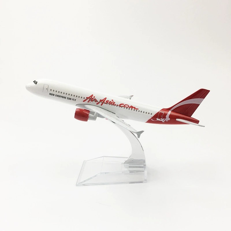 Modelo de avión de simulación de la serie A320 de la aviación extranjera con aleación de tren de aterrizaje