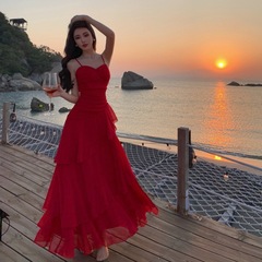 彼岸の花が咲いています。デザイン感があります。