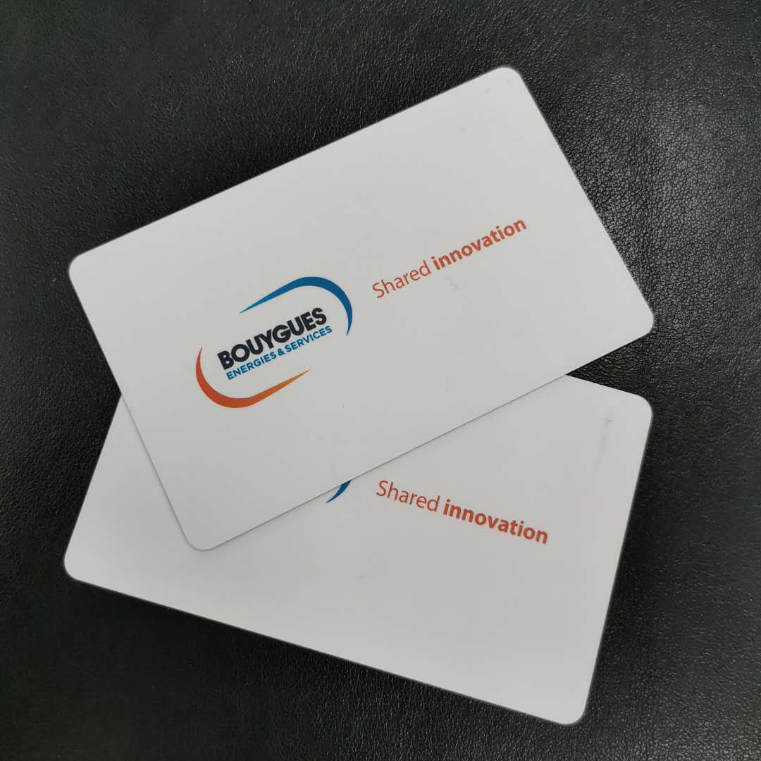 厂家制作PVC卡片高档磨砂烫金工艺会员卡来图制作门店推广PVC名片