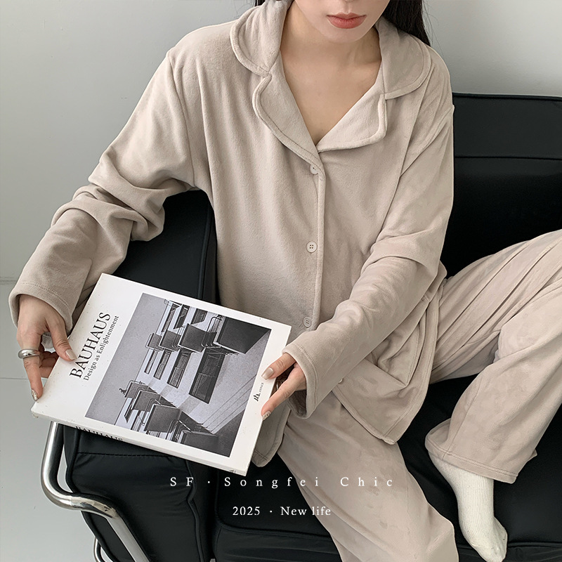 澳毛绒加厚睡衣套装冬季新款加绒保暖家居服两件套宽松翻领锁温女|undefined