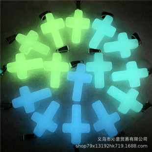 �羳���NTIKTOK�W����Ȼˮ�����ҹ��ʯ�ɹ⌚ʯʮ�ּܵ�����