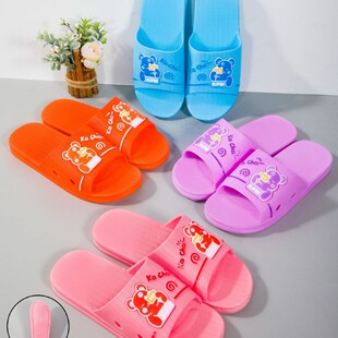 �²�����ȤС��PVC��Ь��������в��M����r�����e���s�LŮʿ��