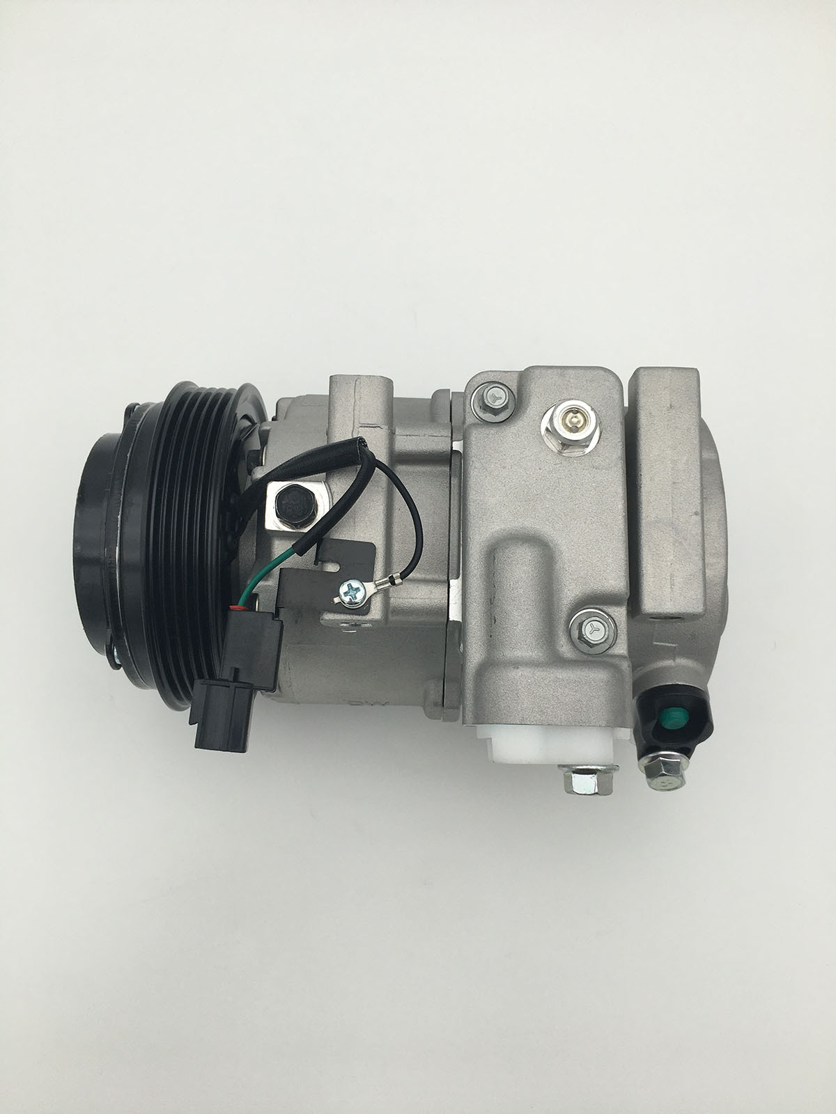 Suitable for Hyundai Accent 1.6 07-11 Car Air Conditioning Compressor 977011J050 8Fk351272