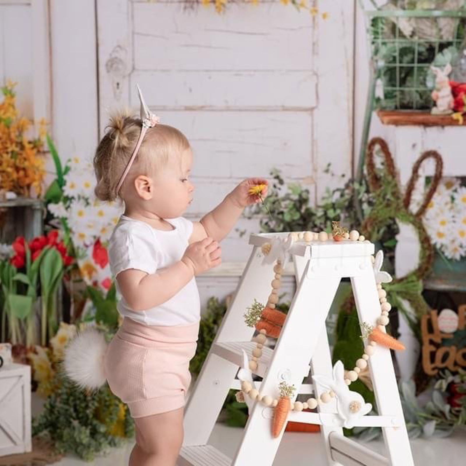 2024 New Creative Easter Luxury Atmosphere Decoration Home Rabbit Carrot Wreath Pendant_voghion.com