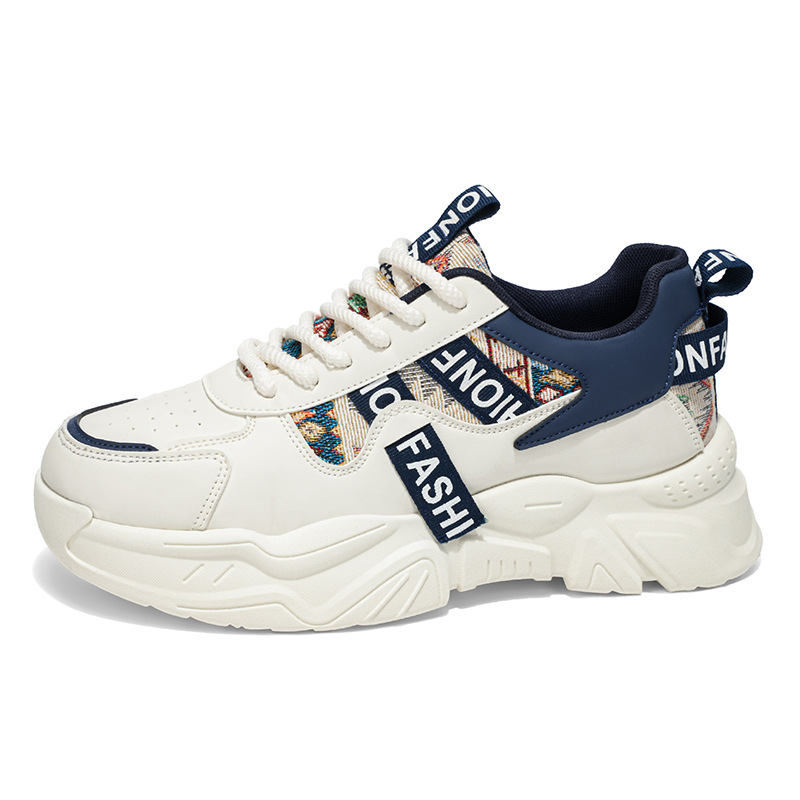 2026 nuevo estilo de primavera estilo de moda versátil Gump para aumentar la altura de los jóvenes hombres zapatos deportivos casuales con suela gruesa zapatos de moda