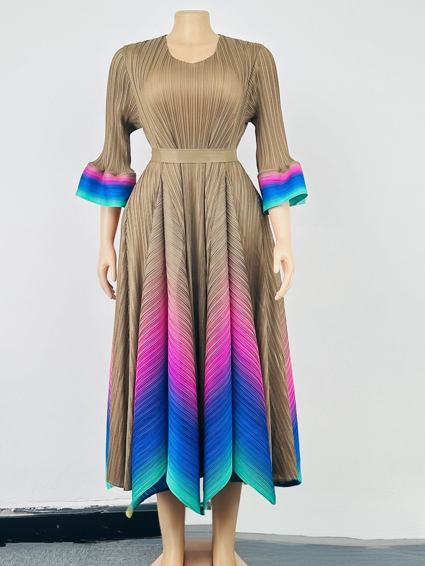 Women's Plus Size Dress Elegant V Neck Gradient Long Autumn Dress_voghion.com