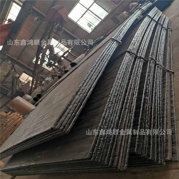 6+4堆焊耐磨板 高硬度耐磨钢板可切割打孔 按需制作 鑫鸿顺金属