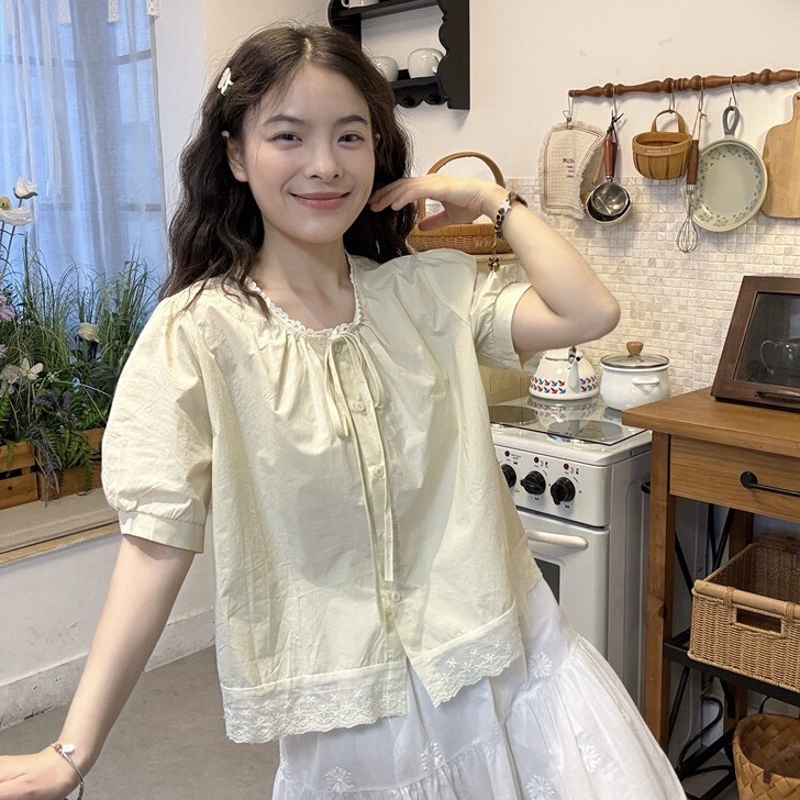 Korean Style Fresh Lace Splicing Lace-Up Shirt Women's Summer New Style Small Loose Puff Short-Sleeved Top Trendy