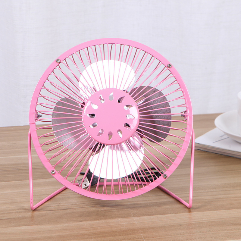 6 pulgadas mini mudo ventilador USB giratorio de hierro forjado hoja de aluminio pequeño ventilador Oficina ordenador ventilador eléctrico en stock al por mayor