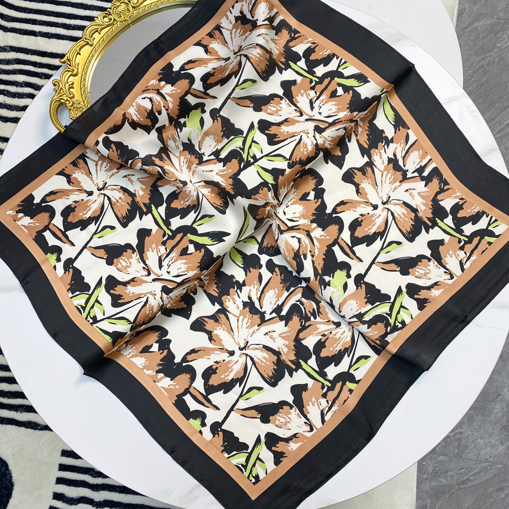 Summer Season Women'S Gender Women's Sweet Flower South Korean Satin Silk Scarves