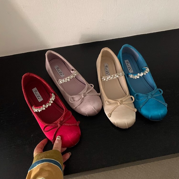 Zapatos de brisa tardía de diamante francés con una sola línea de zapatos de ballet plana de primavera nuevos zapatos de mujer suaves