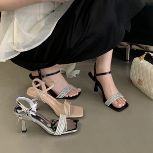 New Summer Square Heel Shoes Sandals Women's Shoes Casual All-match Fashion Daily Thick Heel Rhinestone Microfiber High-end Sense