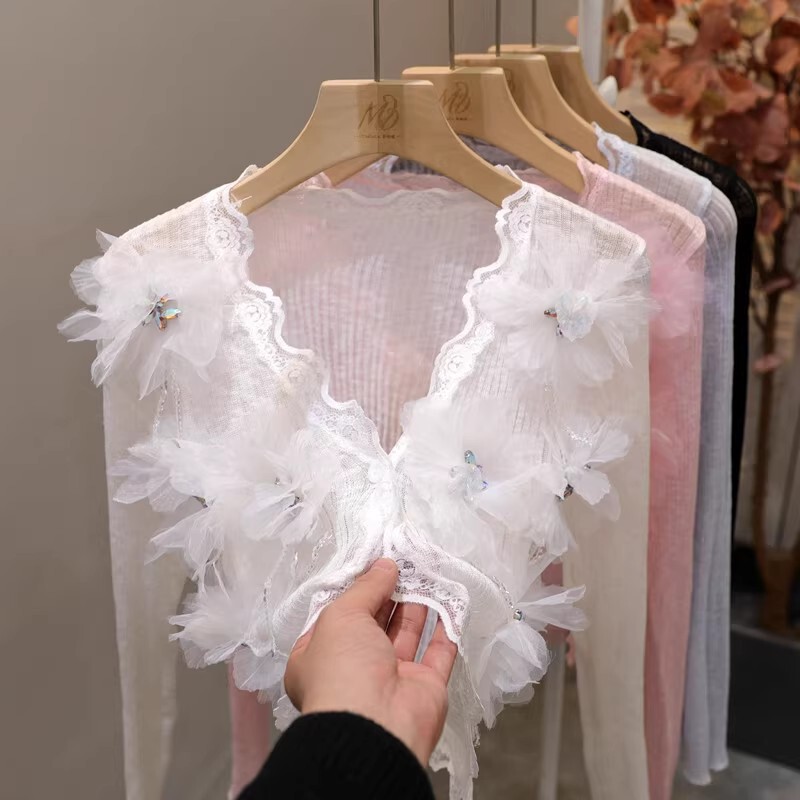 Clothes for Women Niche Fairy Elegant Heavy Industry Flower Diamond Ice Silk Knitted Cardigan Women's Air-Conditioning Shirt Outer Wear European and American Clothes for Women Niche Fairy Elegant Heavy Industry Flower Diamond Ice Silk Knitted Cardigan Women's Air-Conditioning Shirt Outer Wear European and American